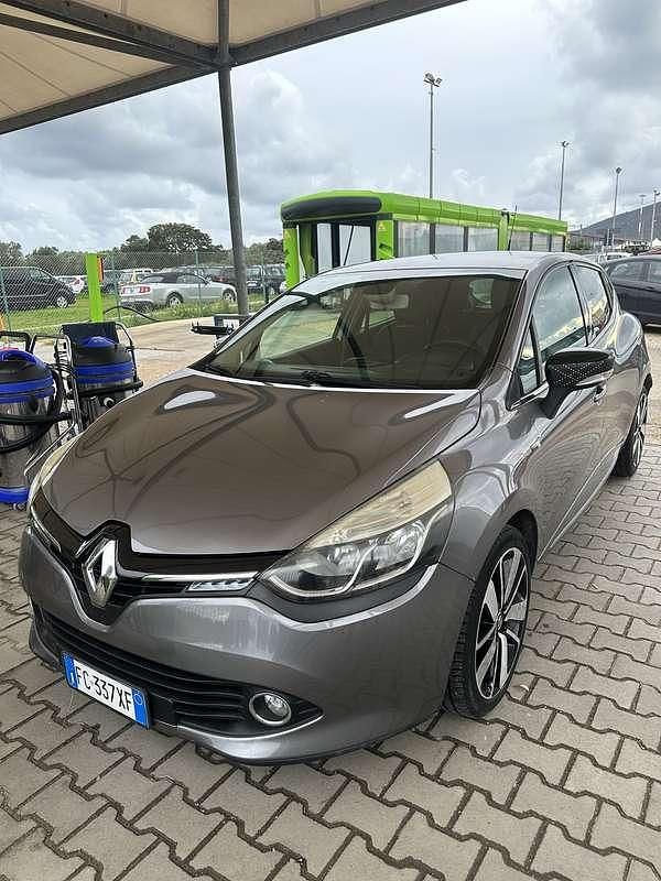 Usata Renault Clio IV 90 CV (66 kW) 2016 Berlina
