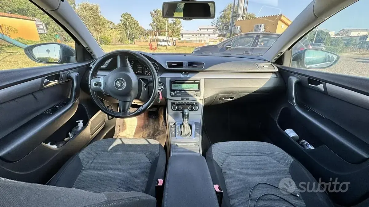 Usata VW Passat 140 CV (102 kW) 2011 Bluazzurro Station wagon