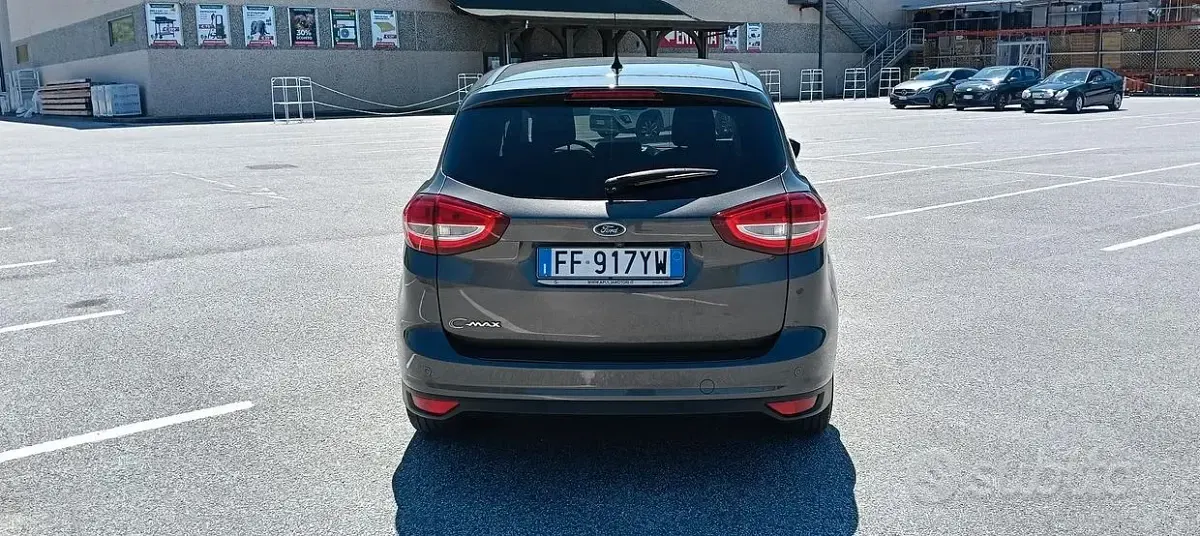 Usata Ford C-MAX 120 CV (88 kW) 2016 Monovolume