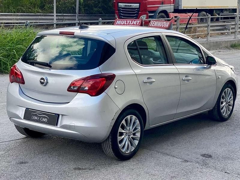 Usata Opel Corsa 95 CV (69 kW) 2017 Argento Berlina