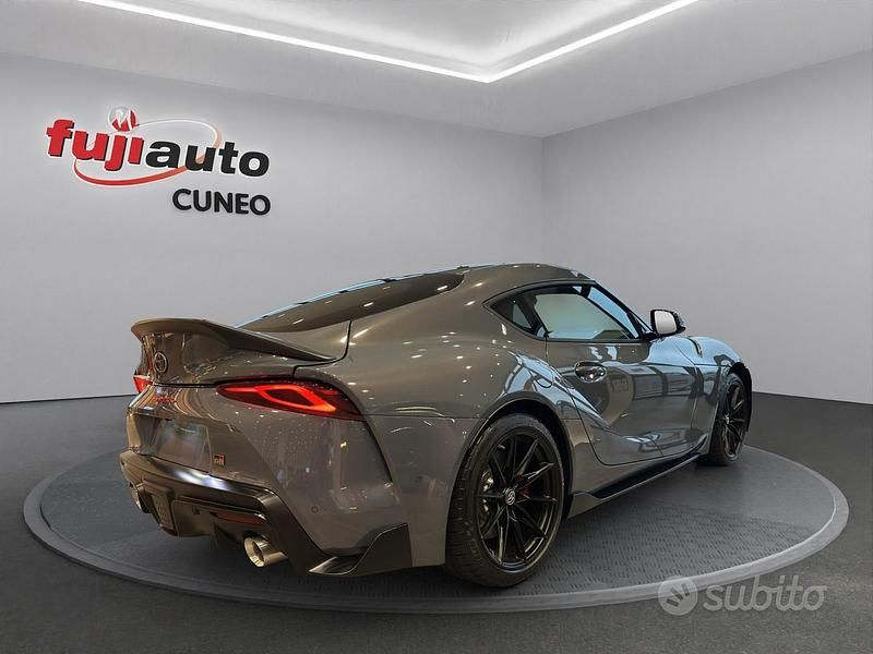 Nuova Toyota Supra 340 CV (250 kW) 2025 Grigio Coupé