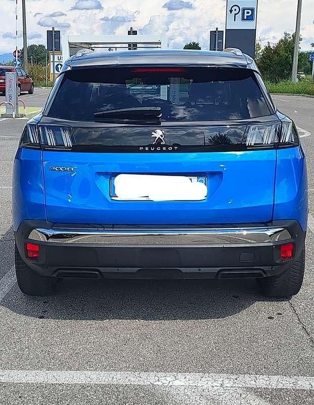 Usata Peugeot 3008 Allure 131 CV (96 kW) 2021 Blu/azzurro SUV