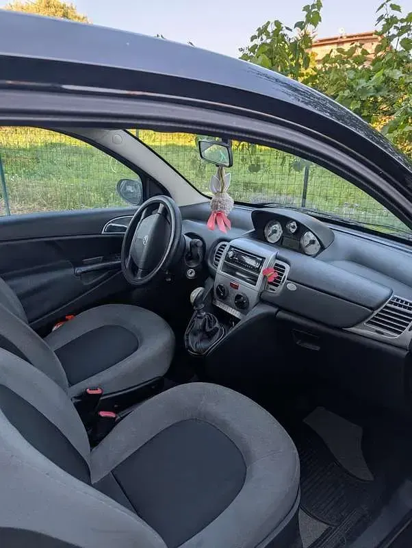Usata Lancia Ypsilon 77 CV (56 kW) 2010 Utilitaria