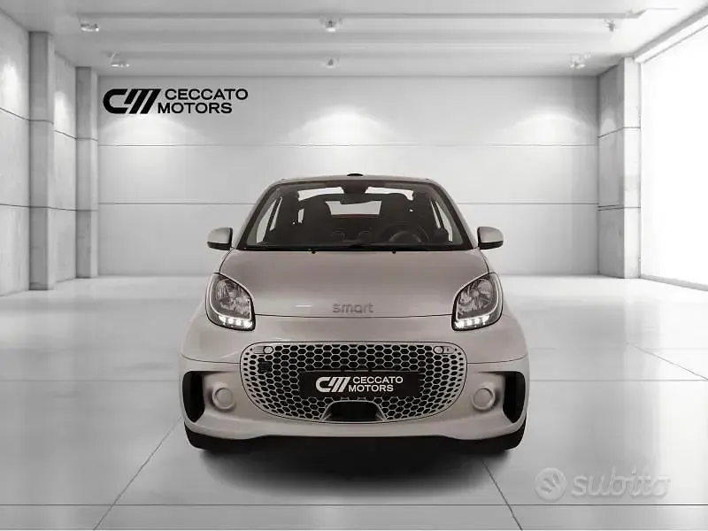 Usata Smart ForTwo Electric Drive Passion 41 kW (56 CV) 2022 Grigio Cabrio