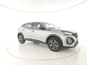 Usata Peugeot 2008 Style 102 CV (75 kW) 2025 SUV