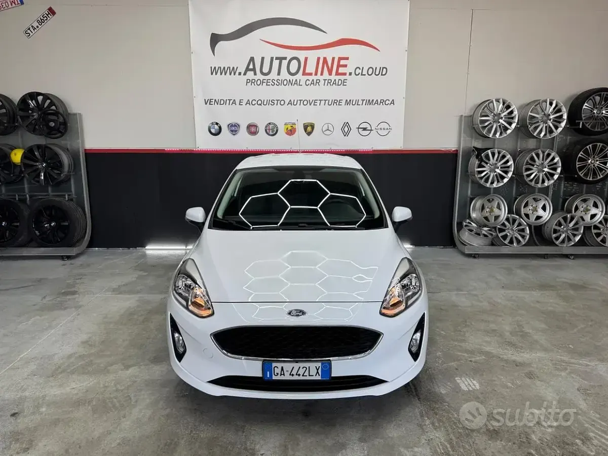 Usata Ford Fiesta 86 CV (63 kW) 2020 Bianco Utilitaria