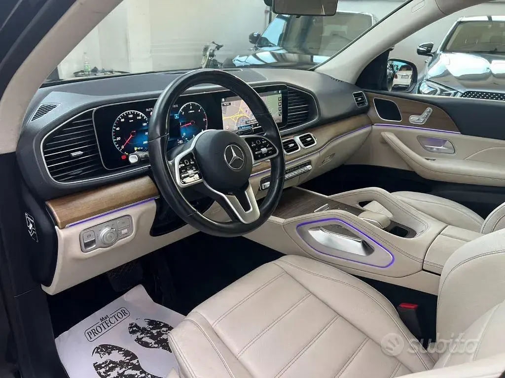 Usata Mercedes GLE300 Executive 245 CV (180 kW) 2021 Nero SUV