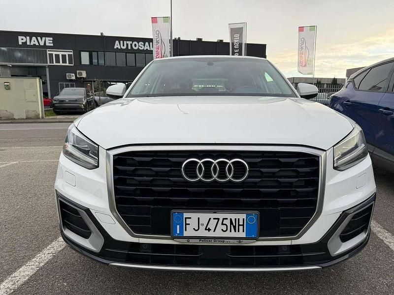 Usata Audi Q2 Ambiente 116 CV (85 kW) 2017 Bianco SUV