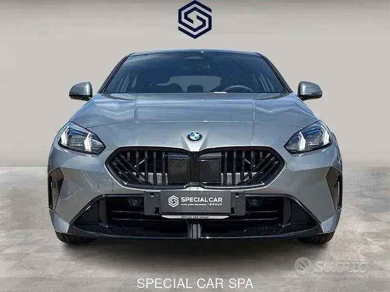Usata BMW 118 M Sport 150 CV (110 kW) 2025 Grigio Utilitaria