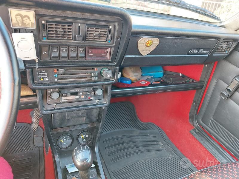 Usata Alfa Romeo Alfasud Quadrifoglio Verde 105 CV (77 kW) 1983 Rosso Berlina