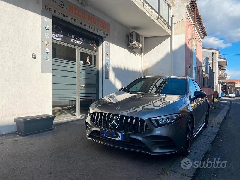 Grigio Usata 2021 Mercedes A200 Premium Tre volumi | 25.999 € (Buon prezzo) - Immagine 1/4