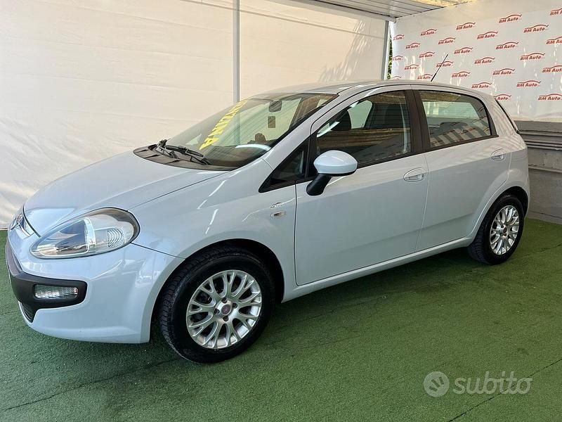Usata Fiat Punto Evo 70 CV (51 kW) 2011 Grigio Utilitaria