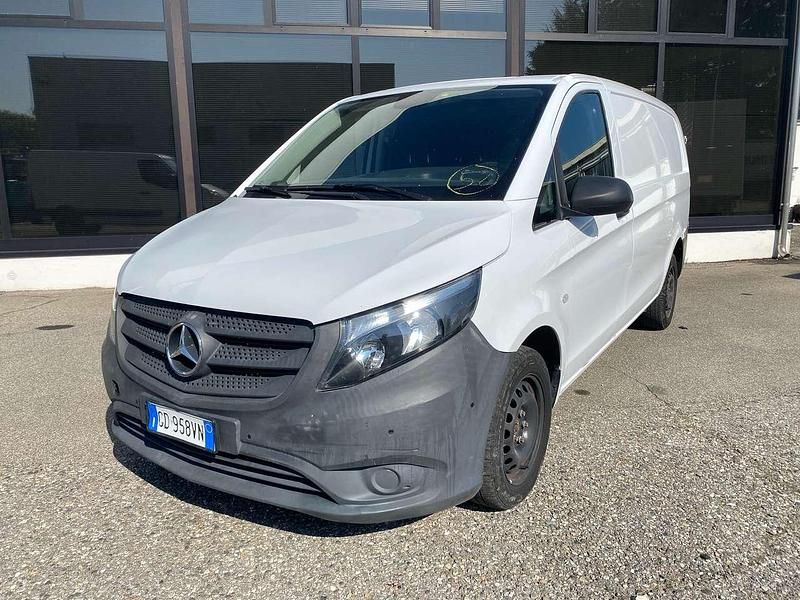 Bianco Usata 2021 Mercedes Vito Furgone | 15.900 € (Super prezzo) - Immagine 1/4