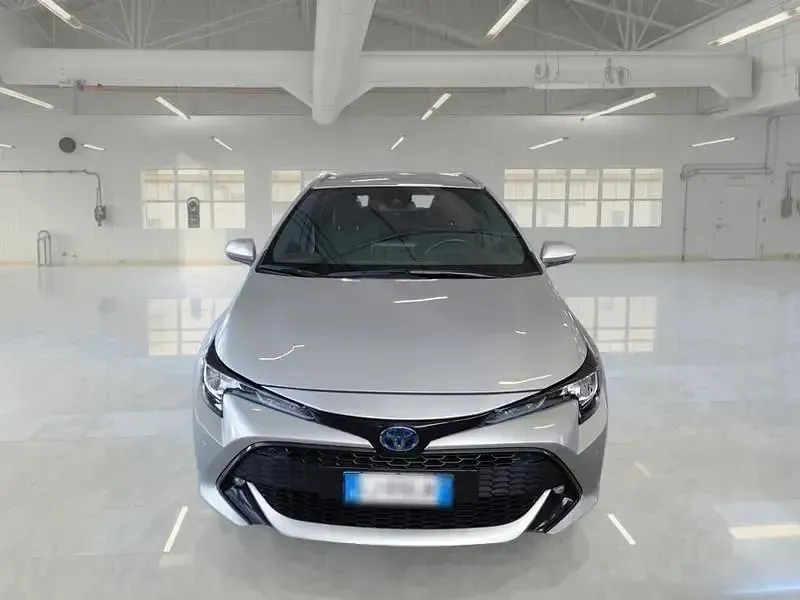 Usata Toyota Corolla Business Edition 97 CV (71 kW) 2022 Grigio Station wagon