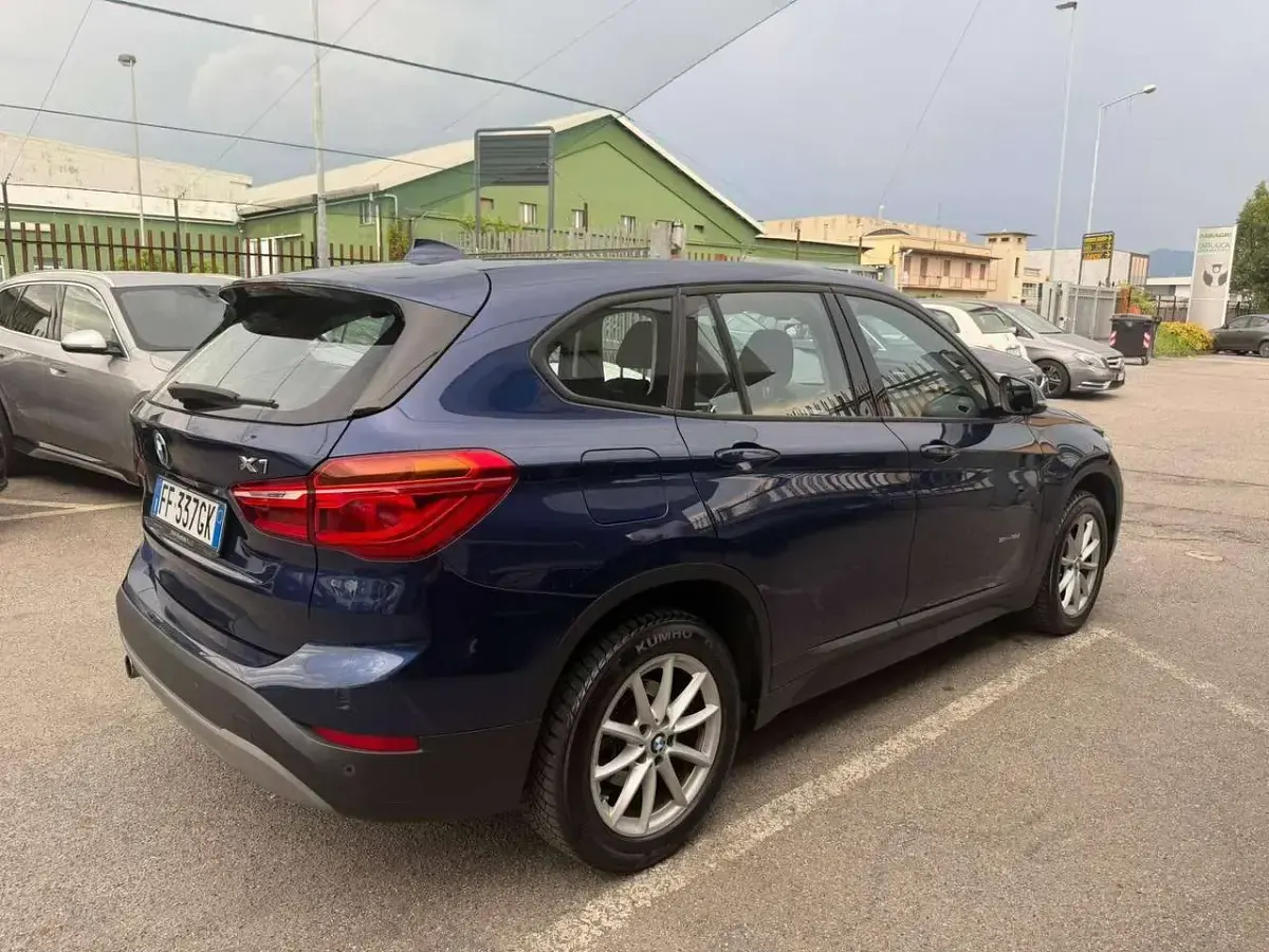 Usata BMW X1 116 CV (85 kW) 2016 Blu/azzurro SUV