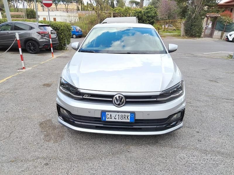 Usata VW Polo R 110 CV (80 kW) 2020 Grigio Utilitaria
