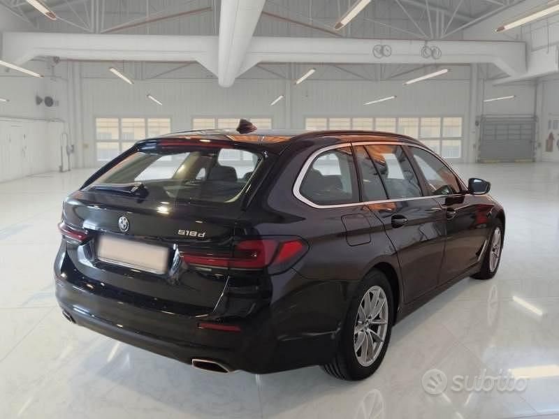 Usata BMW 518 Efficient Dynamics 150 CV (110 kW) 2022 Nero Station wagon