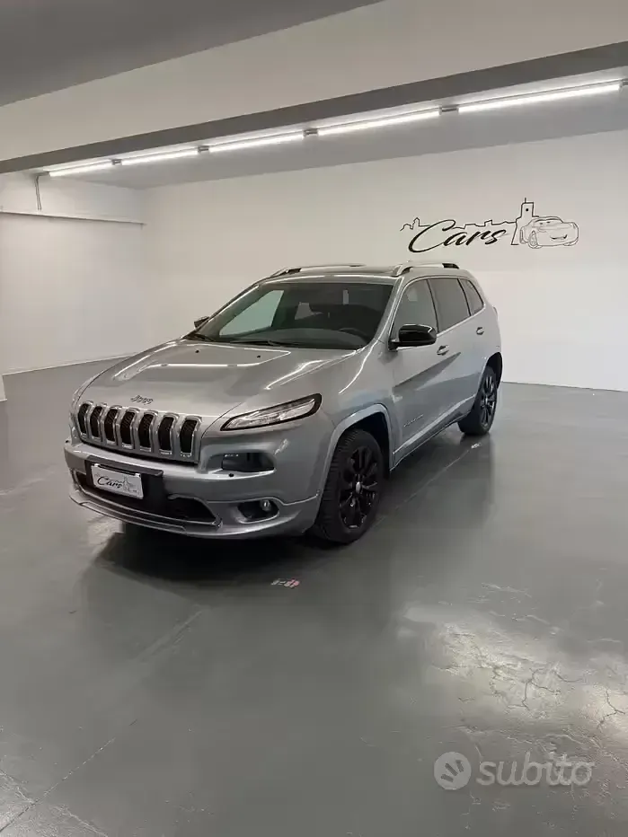 Usata Jeep Cherokee Overland 200 CV (147 kW) 2016 Grigio SUV