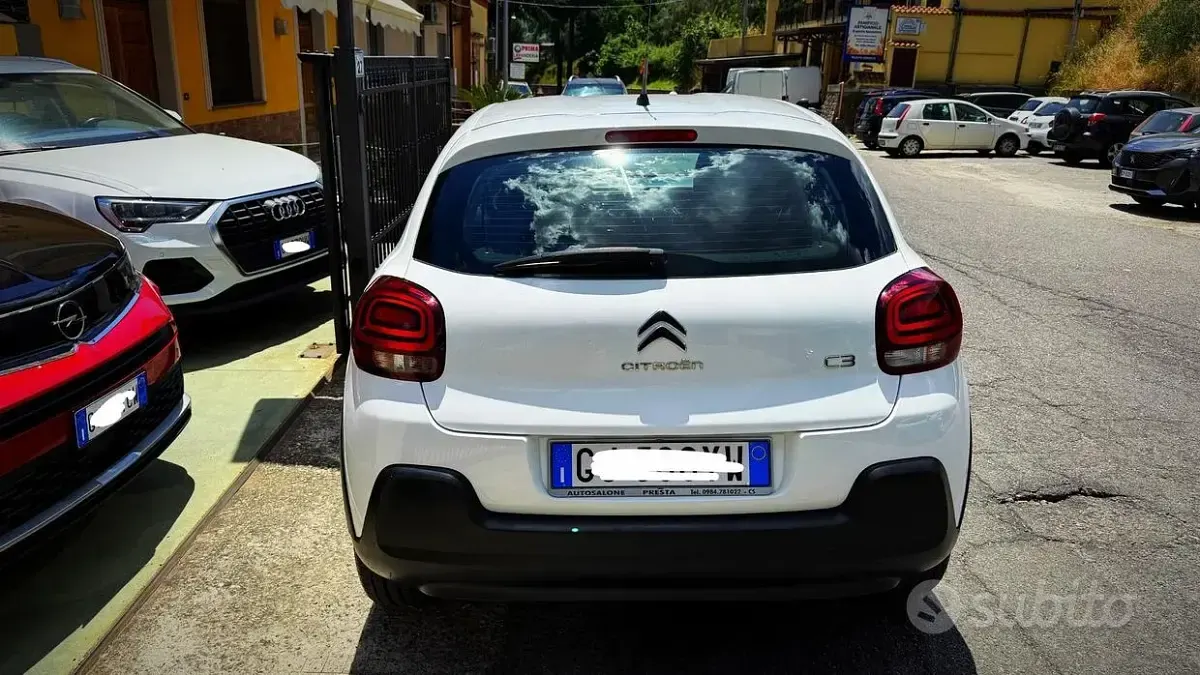 Usata Citroën C3 Shine 102 CV (75 kW) 2022 Bianco Utilitaria