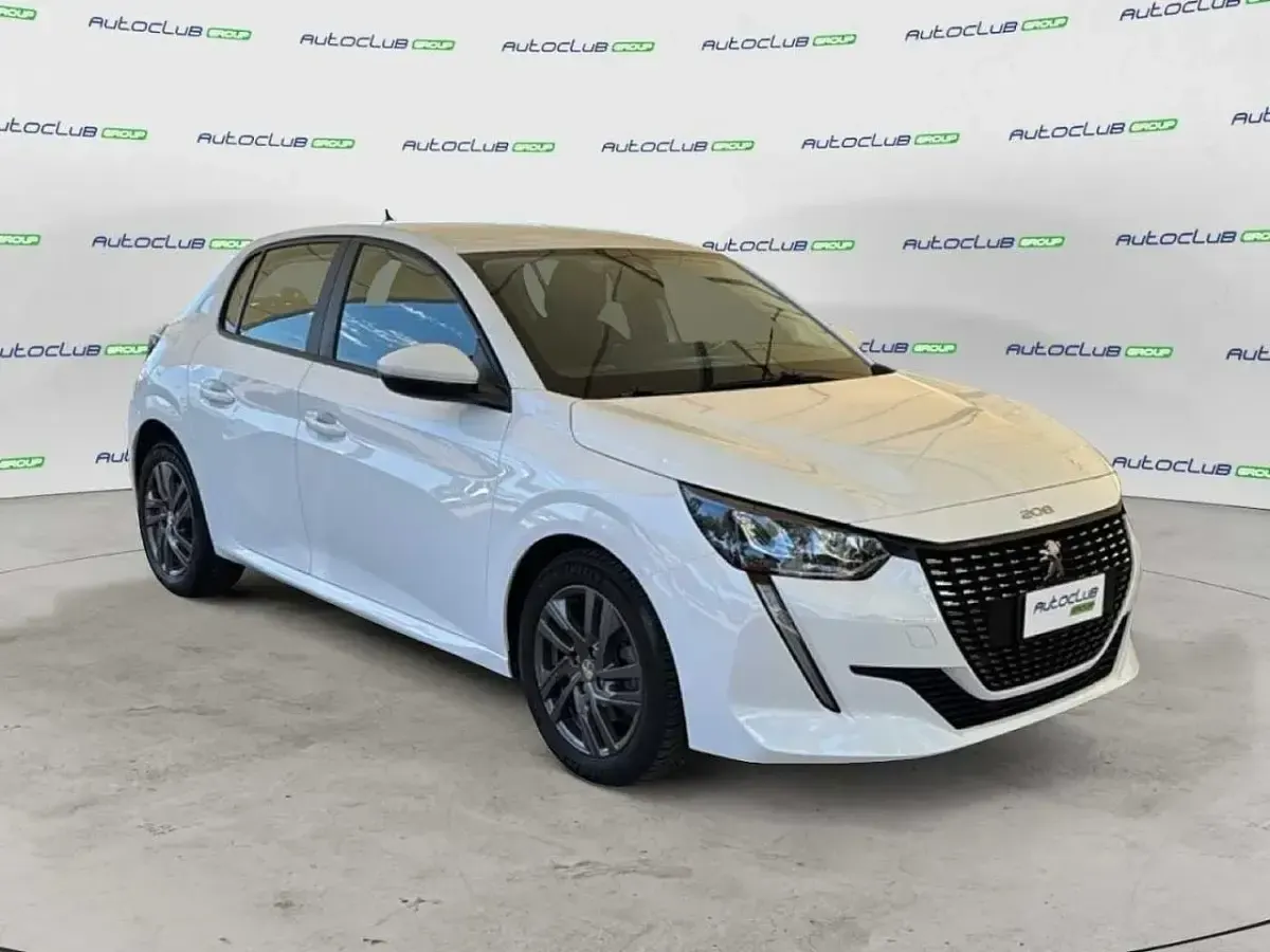 Usata Peugeot 208 Active 102 CV (75 kW) 2021 Utilitaria