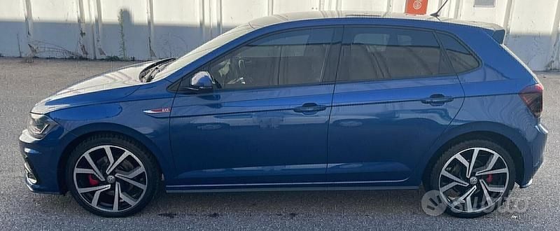Usata VW Polo GTI 200 CV (147 kW) 2019 Blu Berlina