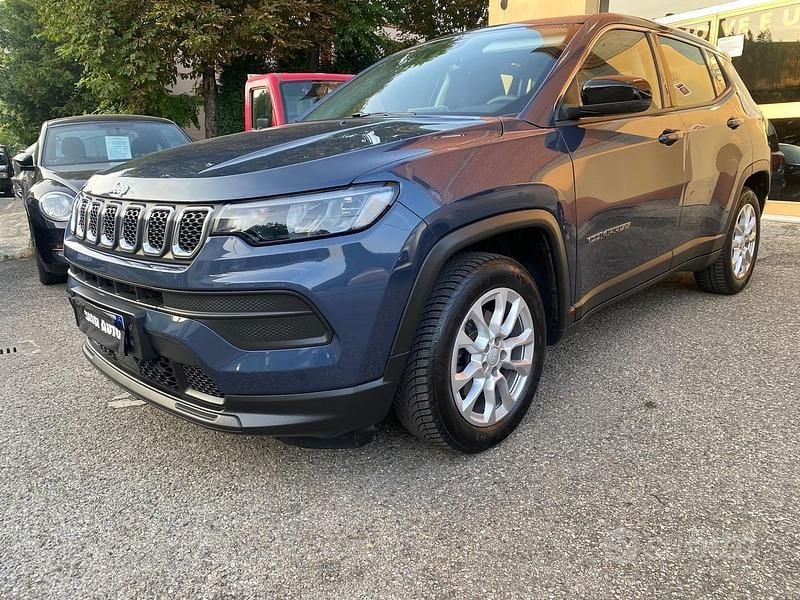 Grigio Usata 2022 Jeep Compass Longitude SUV | 17.000 € (Super prezzo) - Immagine 1/4