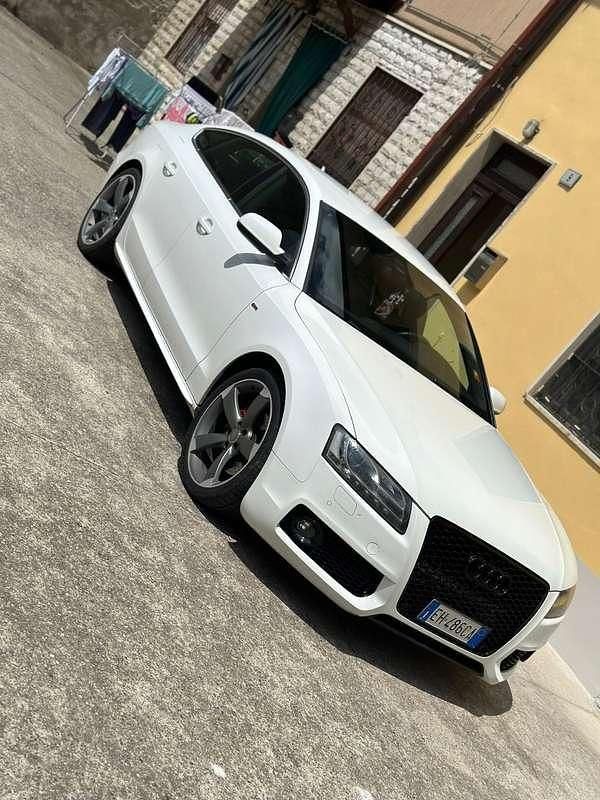 Usata Audi A5 143 CV (105 kW) 2011 Coupé