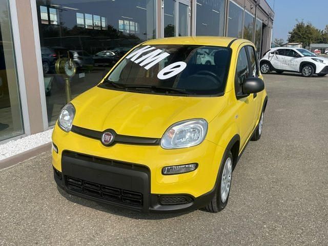 Usata Fiat Panda S 2024 Giallo(met.) Utilitaria