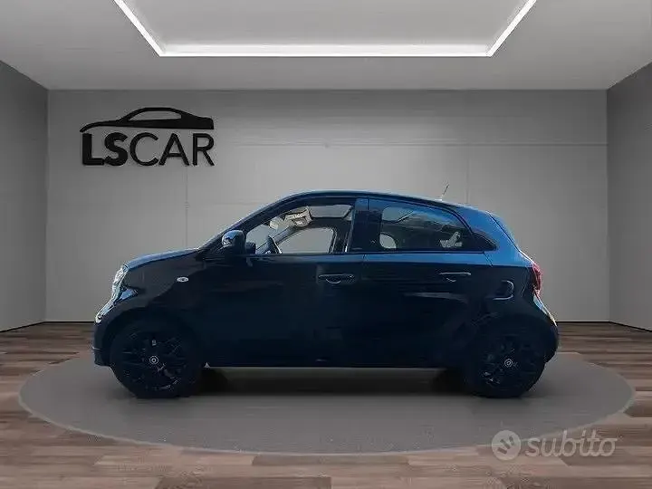Usata Smart ForFour Passion 90 CV (66 kW) 2019 Nero Utilitaria