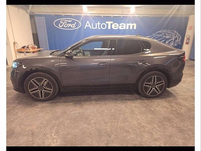 Usata Ford Capri Extended Range 210 kW (286 CV) 2025 Magnetic grey SUV