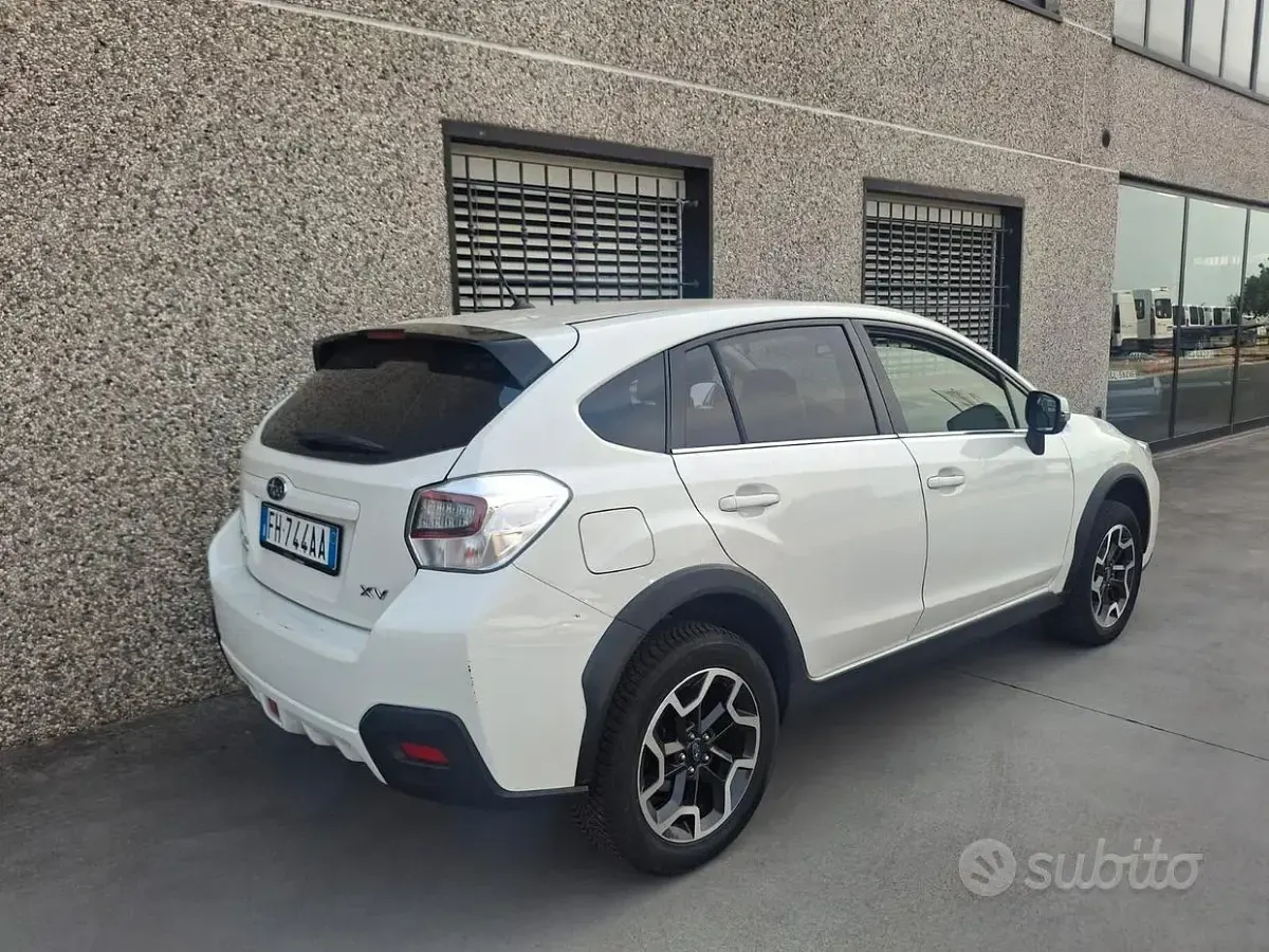Usata Subaru XV Style 150 CV (110 kW) 2017 Bianco SUV