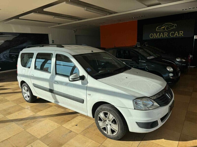 Usato 2012 Dacia Logan 1.4 Benzin 75 CV (2.799 €)