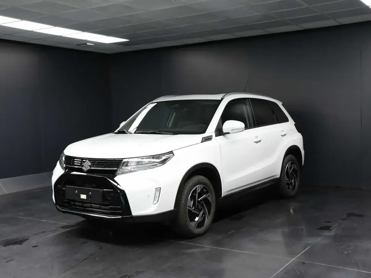 Usata Suzuki Vitara 110 CV (80 kW) 2026 SUV