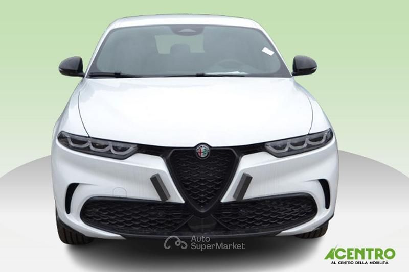 Nouă Alfa Romeo Tonale Veloce 131 CP (96 kW) 2026 Alb SUV