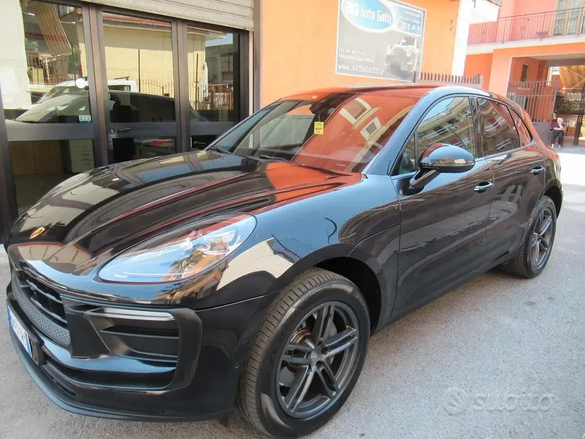 Usata Porsche Macan 265 CV (194 kW) 2023 Nero SUV