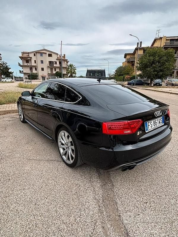 Usata Audi A5 S-Line 190 CV (139 kW) 2015 Nero Coupé