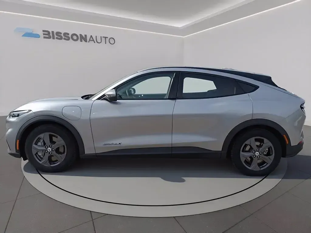 Usata Ford Mustang Mach-E Extended Range 124 kW (169 CV) 2022 Argento SUV