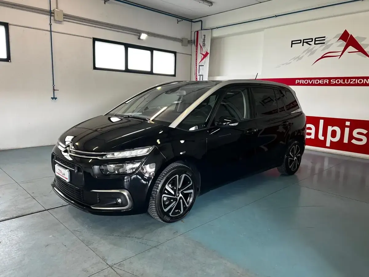 Usata Citroën C4 SpaceTourer Shine 130 CV (95 kW) 2022 Nero Monovolume