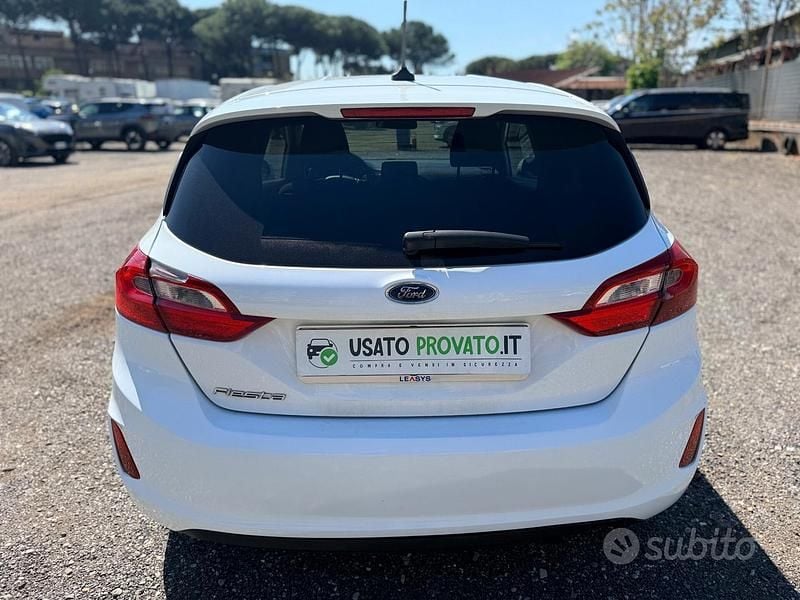 Usata Ford Fiesta 75 CV (55 kW) 2020 Bianco Utilitaria