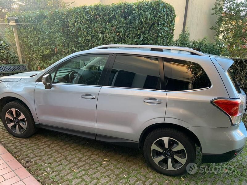 Usata 2018 Subaru Forester SUV | 17.900 € (Buon prezzo) - Immagine 1/4