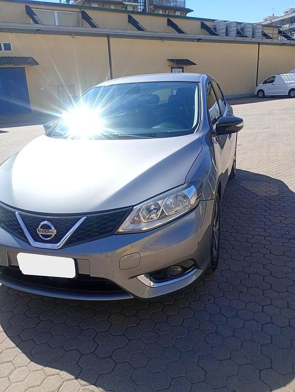 Usata Nissan Pulsar Tekna 110 CV (80 kW) 2016 Grigio Utilitaria