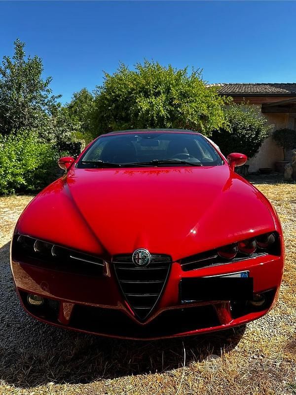 Usata Alfa Romeo Spider 210 CV (154 kW) 2007 Rosso Cabrio