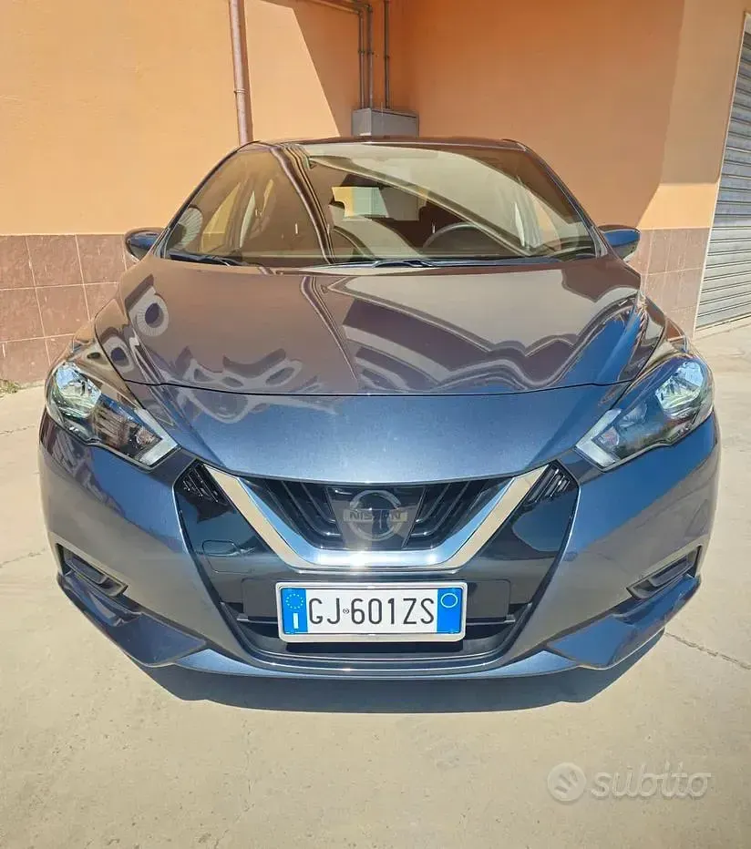 Usata Nissan Micra Acenta 87 CV (63 kW) 2022 Grigio Utilitaria