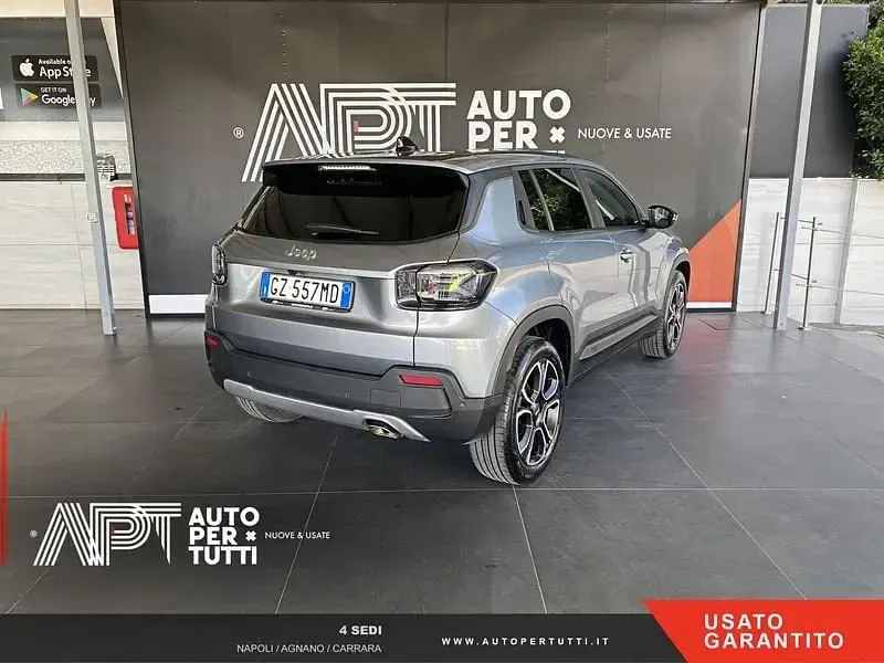 Usata Jeep Avenger Summit 101 CV (74 kW) 2025 Bordeaux SUV