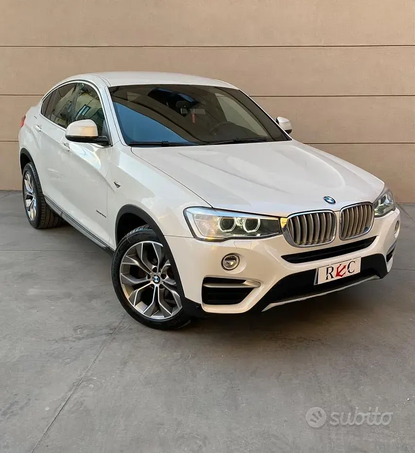 Usata BMW X4 Efficient Dynamics 258 CV (189 kW) 2016 Bianco SUV