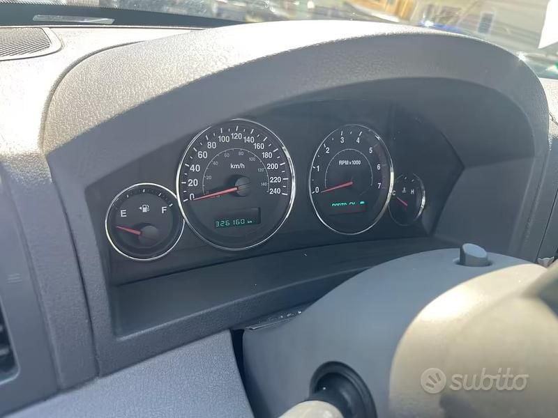 Usata Jeep Grand Cherokee 218 CV (160 kW) 2006 Nero SUV