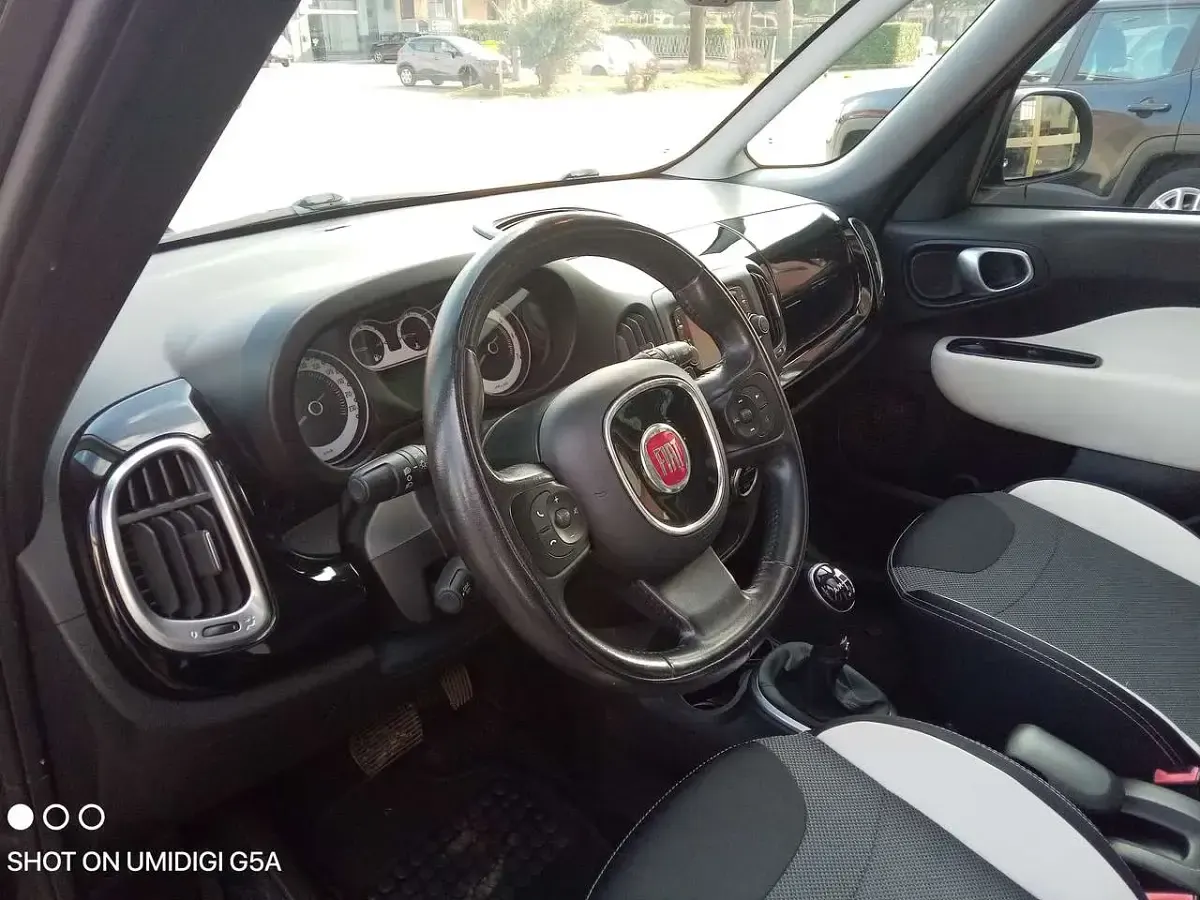Usata Fiat 500L Trekking 84 CV (61 kW) 2015 Grigio Monovolume