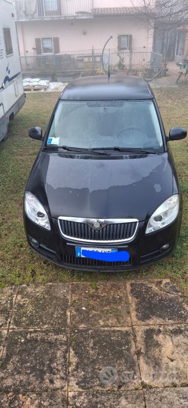 Nero Usata 2008 Skoda Fabia Due volumi | 3000 € - Immagine 1/4