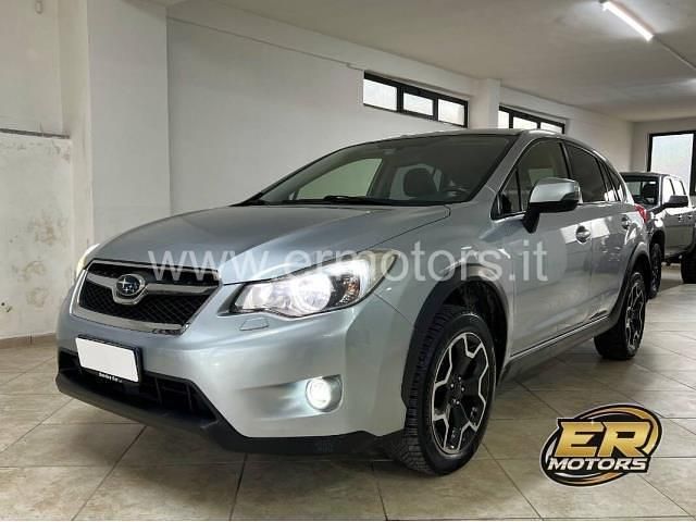 Argento Usata 2013 Subaru XV Style SUV | 9990 € (Cara) - Immagine 1/4