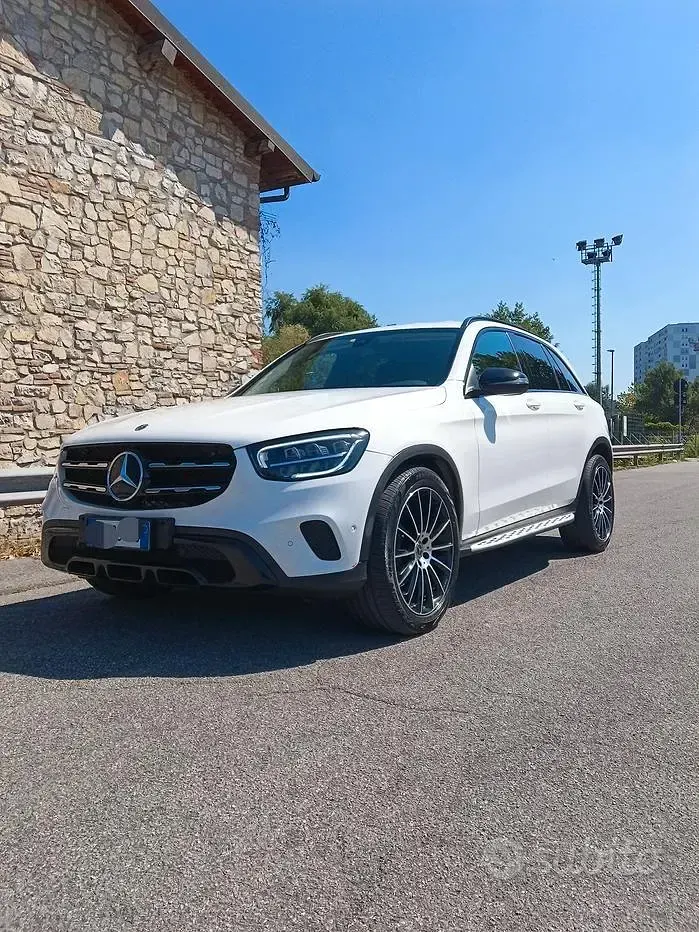 Usata Mercedes GLC220 194 CV (142 kW) 2021 Bianco SUV